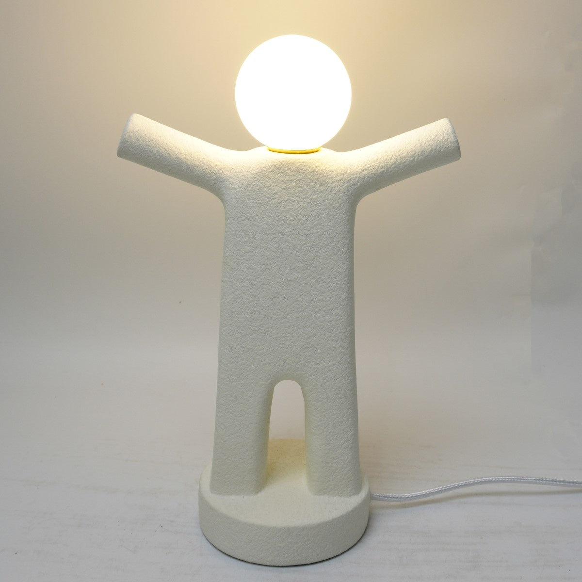 ELYON |Sculptural Figurine Lamp - DECOR PETIT