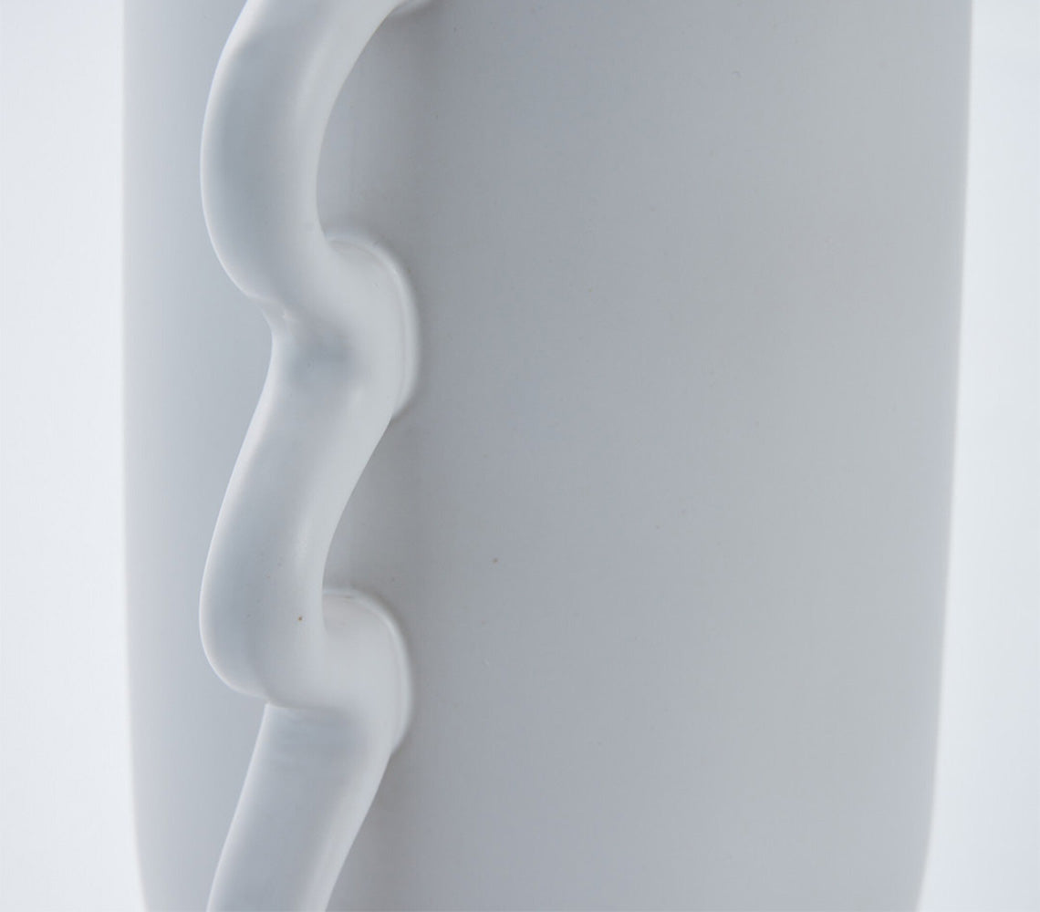 Suselle White Vase, H20.3 cm. - DECOR PETIT