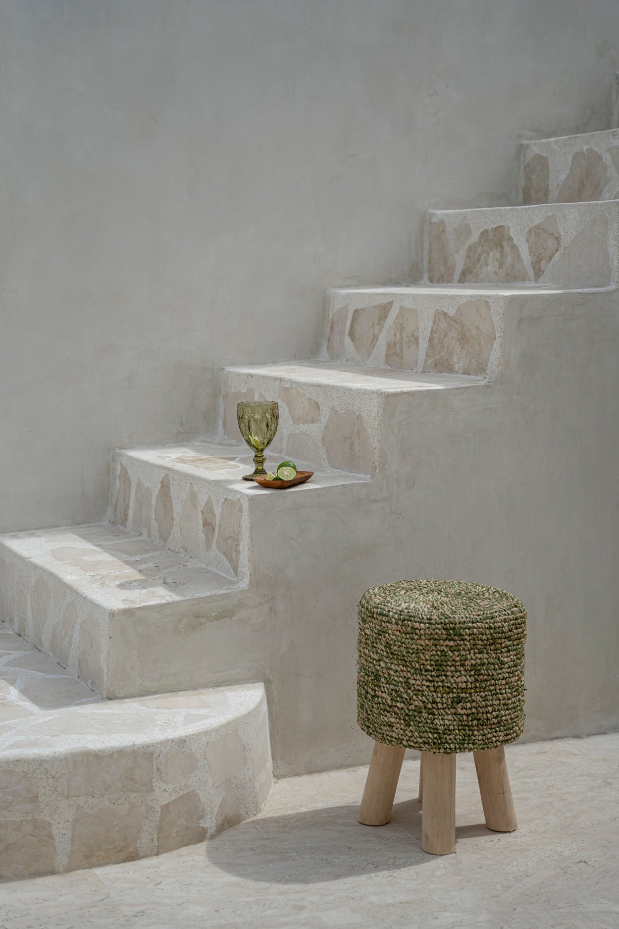 RAFFIA |Tressed Stool - DECOR PETIT